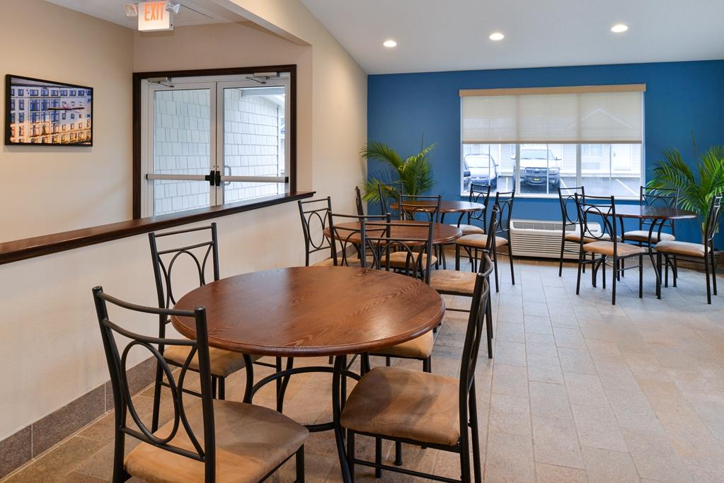 Americas Best Value Inn & Suites St Clairsville Wheeling St. Clairsville Facilities photo